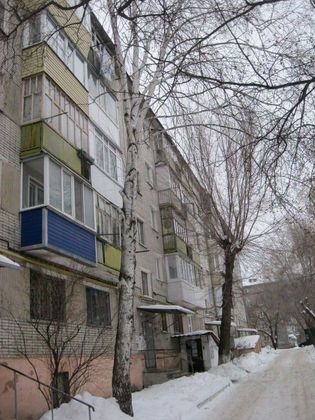 Продажа 3-комнатной квартиры 63 м², 4/5 этаж