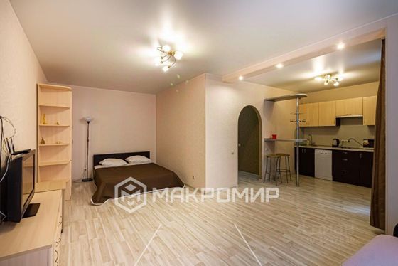 Продажа 1-комнатной квартиры 43 м², 4/9 этаж