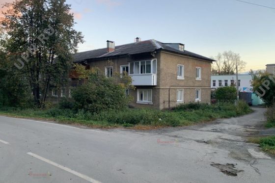 Продажа 3-комнатной квартиры 56 м², 1/2 этаж