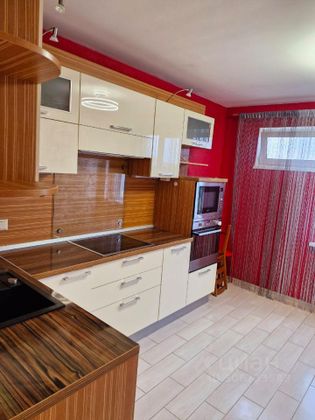 Продажа 3-комнатной квартиры 79,8 м², 9/10 этаж