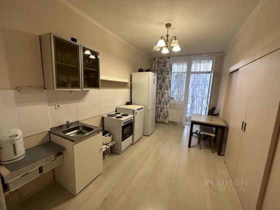 Продажа 1-комнатной квартиры 48 м², 18/37 этаж