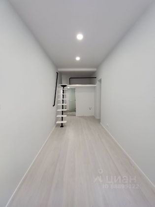 Продажа квартиры-студии 32 м², 2/5 этаж