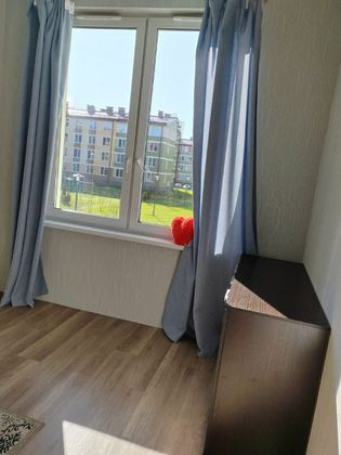 Продажа 3-комнатной квартиры 70 м², 2/4 этаж