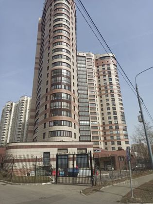 Продажа 4-комнатной квартиры 121 м², 13/23 этаж