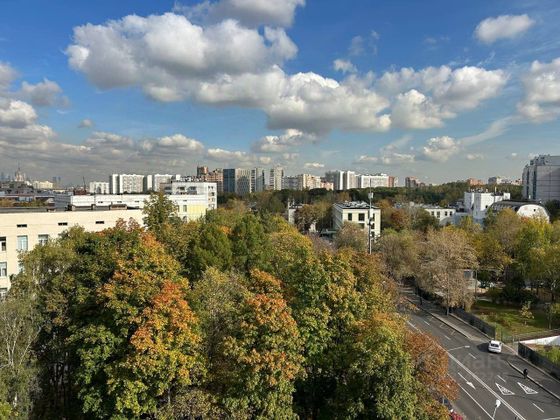 Продажа 4-комнатной квартиры 102 м², 10/22 этаж