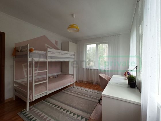 Продажа 3-комнатной квартиры 68 м², 2/3 этаж