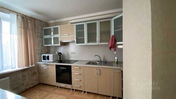 Аренда 2-комнатной квартиры 55 м², 14/14 этаж