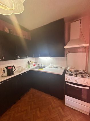 Продажа 3-комнатной квартиры 61,4 м², 9/9 этаж