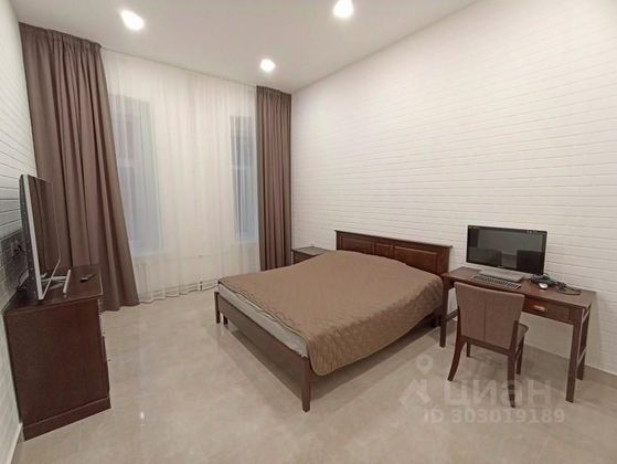 Продажа 2-комнатной квартиры 75,2 м², 2/5 этаж