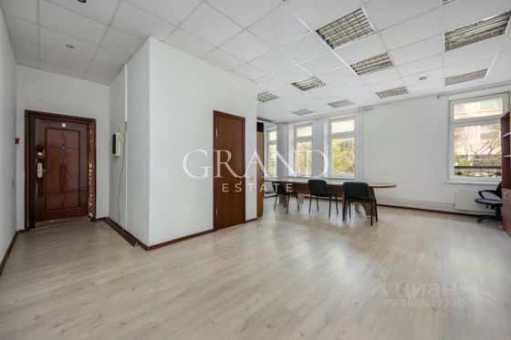 Продажа 3-комнатной квартиры 120 м², 2/14 этаж