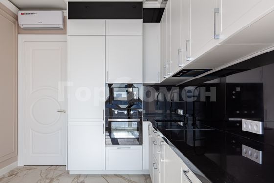 Продажа 2-комнатной квартиры 71 м², 20/23 этаж