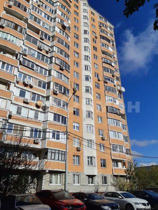 Продажа 2-комнатной квартиры 64 м², 12/17 этаж