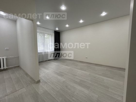 Продажа 1-комнатной квартиры 31,5 м², 1/4 этаж