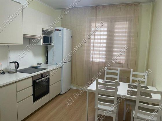 Продажа 2-комнатной квартиры 61 м², 9/17 этаж