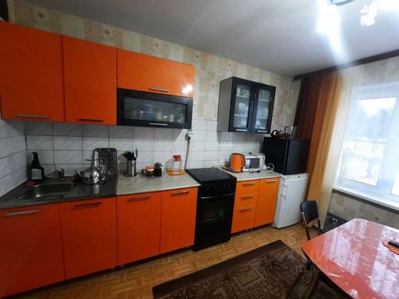 Продажа 3-комнатной квартиры 63,4 м², 1/10 этаж