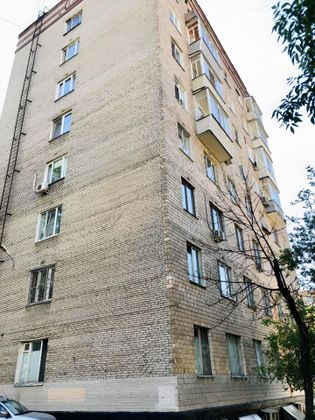 Продажа 4-комнатной квартиры 90 м², 1/8 этаж