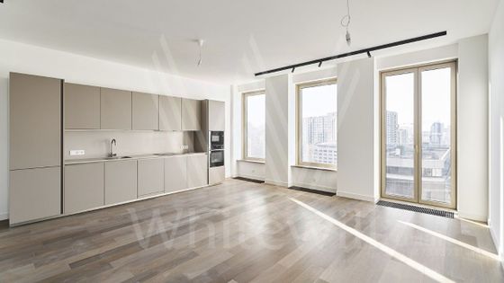 Продажа 3-комнатной квартиры 108 м², 9/21 этаж