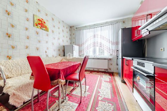 Продажа 3-комнатной квартиры 101,5 м², 7/19 этаж