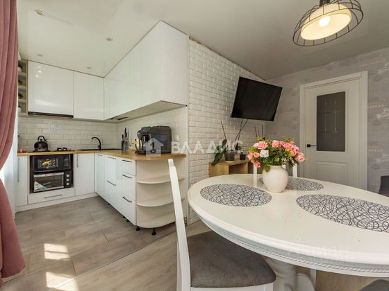 Продажа 3-комнатной квартиры 61,4 м², 5/5 этаж