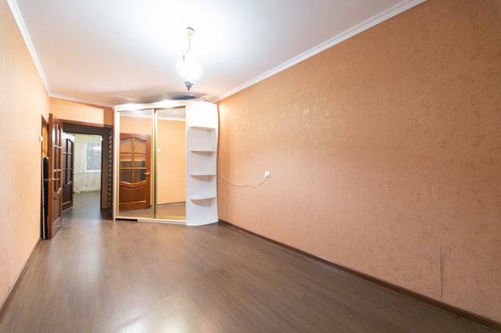 Продажа 3-комнатной квартиры 60 м², 2/5 этаж