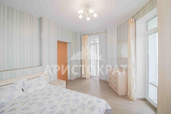 Продажа 2-комнатной квартиры 55 м², 18/24 этаж