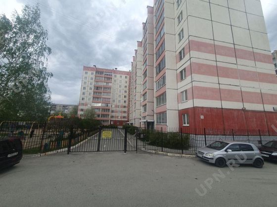 Продажа 2-комнатной квартиры 63 м², 2/10 этаж