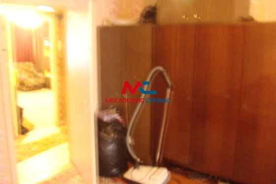 Продажа 2-комнатной квартиры 42 м², 1/5 этаж