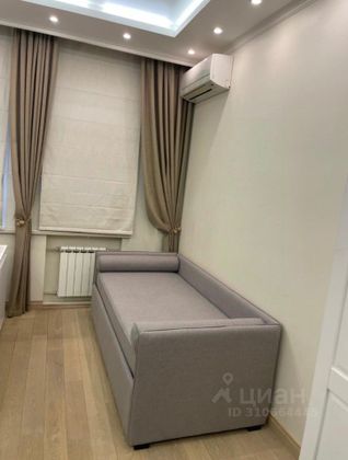 Продажа 2-комнатной квартиры 66,8 м², 2/5 этаж