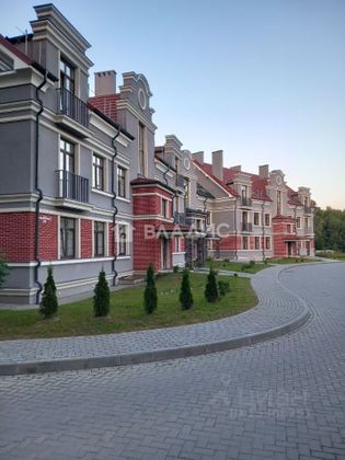 Продажа 2-комнатной квартиры 67,7 м², 1/3 этаж