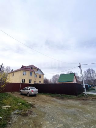 Продажа дома, 425 м², с участком 10 соток