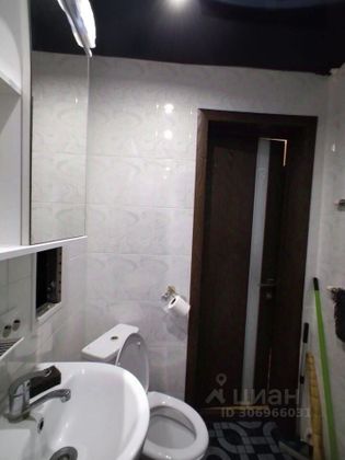 Продажа 2-комнатной квартиры 40 м², 1/5 этаж