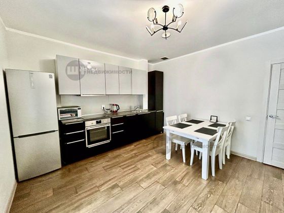 Продажа 2-комнатной квартиры 81,9 м², 2/9 этаж