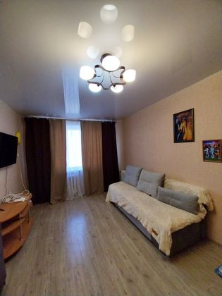 Продажа 3-комнатной квартиры 63 м², 8/10 этаж