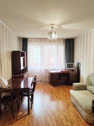 Продажа 3-комнатной квартиры 61 м², 4/9 этаж