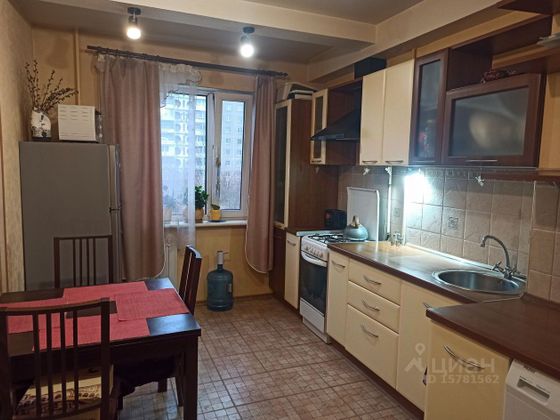 Продажа 3-комнатной квартиры 64 м², 3/9 этаж