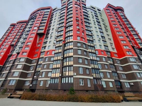 Продажа 3-комнатной квартиры 109 м², 8/16 этаж