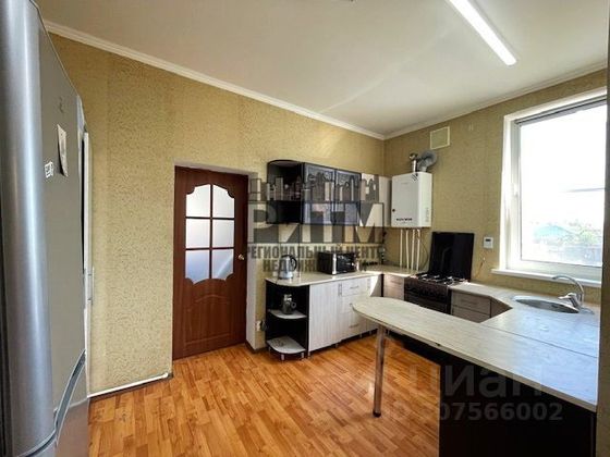 Продажа 2-комнатной квартиры 40 м², 1/3 этаж