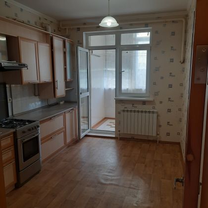 Продажа 2-комнатной квартиры 69 м², 1/4 этаж