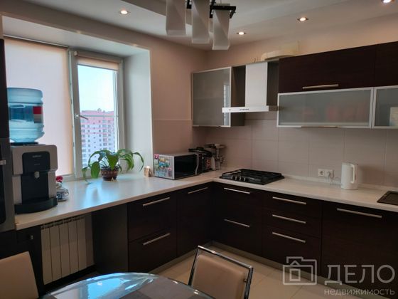 Продажа 4-комнатной квартиры 135 м², 10/10 этаж