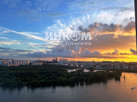 Продажа 3-комнатной квартиры 100 м², 23/26 этаж