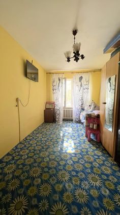 Продажа 3-комнатной квартиры 67 м², 1/5 этаж