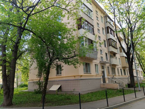 Продажа 1-комнатной квартиры 30,6 м², 5/5 этаж