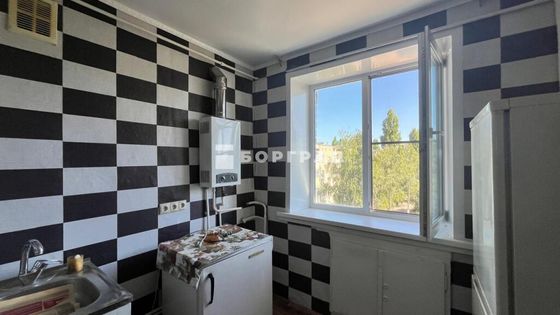 Продажа 3-комнатной квартиры 62,3 м², 5/5 этаж