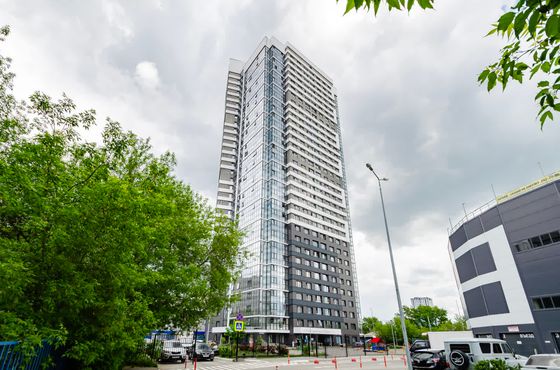 Продажа 2-комнатной квартиры 81,7 м², 30/32 этаж