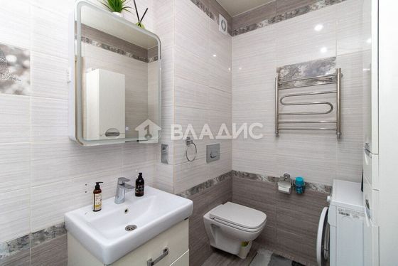 Продажа 2-комнатной квартиры 67,5 м², 3/3 этаж