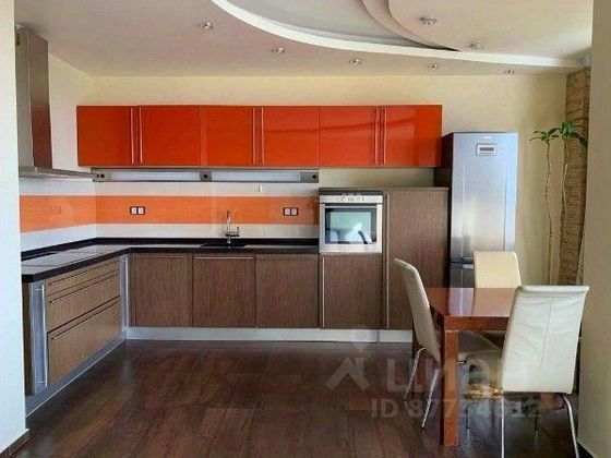 Продажа 3-комнатной квартиры 110 м², 23/24 этаж