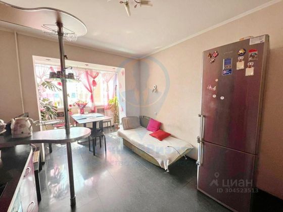 Продажа 3-комнатной квартиры 95 м², 7/17 этаж