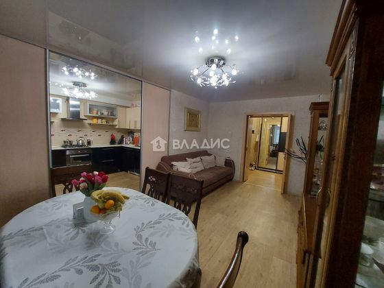 Продажа 4-комнатной квартиры 100 м², 3/9 этаж