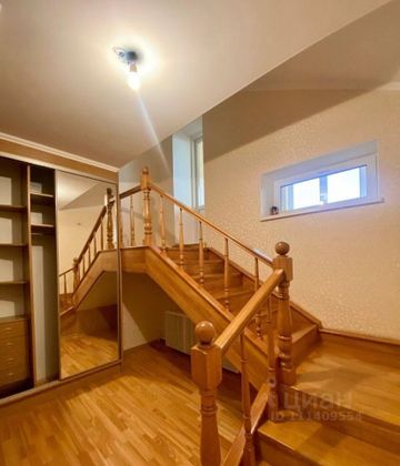 Продажа дома, 367 м², с участком 9 соток