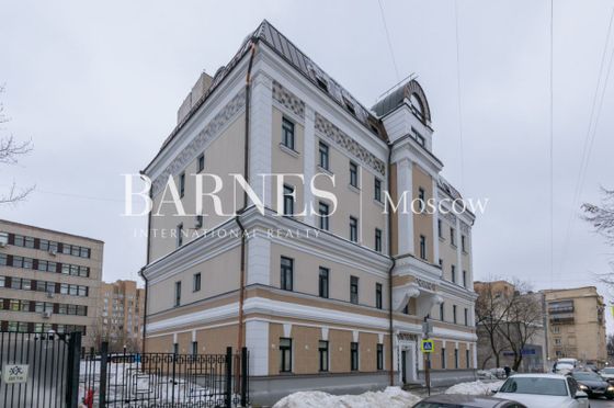 Продажа 3-комнатной квартиры 126 м², 3/6 этаж